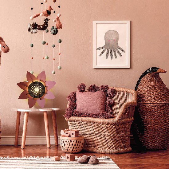 Ξύλινο χειροποίητο παιδικό επιτραπέζιο φωτιστικό Λουλούδι Ροζ – Mood4Wood