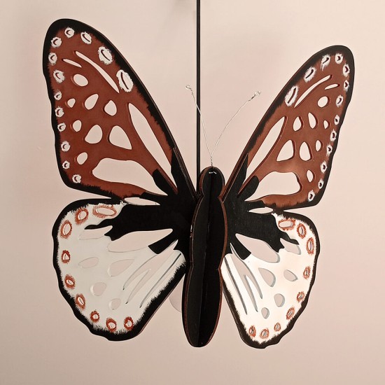 Ξύλινο χειροποίητο κρεμαστό φωτιστικό Πεταλούδα – Mood4Wood