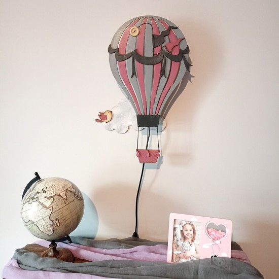 Ξύλινο χειροποίητο παιδικό φωτιστικό τοίχου Αερόστατο Μωβ – Mood4Wood