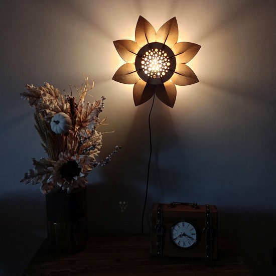 Ξύλινο χειροποίητο φωτιστικό τοίχου Λουλούδι – Mood4Wood